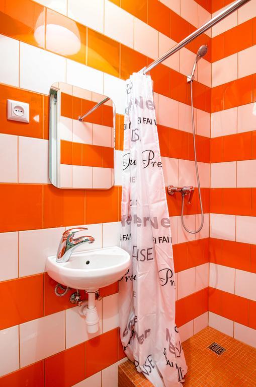 Economy Apartment On Rappoporta 7A-1 Lwów Zewnętrze zdjęcie