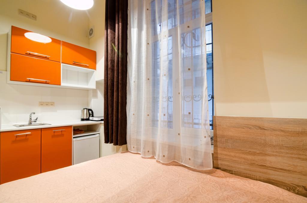 Economy Apartment On Rappoporta 7A-1 Lwów Zewnętrze zdjęcie